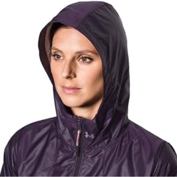 Under Armour Run True Jacket - Picture 2 of 8